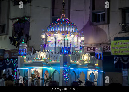 Junagadh,gujarat/India 30,settembre 2017 - La processione tazia visto durante il lutto processione di moharram, junagadh, Gujarat, India. Foto Stock