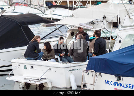 Onboard party presso il St Kilda Marina sulla Port Phillip Bay, Melbourne Foto Stock