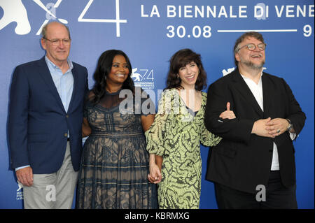 74th Venice Film Festival - 'La Forma Dell'Acqua' - Photocall Featuring: Guillermo del Toro, Sally Hawkins, Richard Jenkins, Octavia Spencer Dove: Venezia, Italia Quando: 31 ago 2017 Credit: IPA/WENN.com **disponibile Solo per la pubblicazione in UK, USA, Germania, Austria, Svizzera** Foto Stock