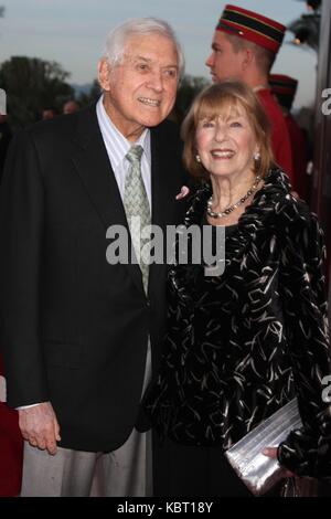 Palm Springs, California 04th gennaio 2017. Monty Hall Al 25th Festival Internazionale Del Film Di Palm Springs, Palm Springs Convention Center, Palm Springs, 04 Gennaio 2014. Credit: Janice Ogata/Media Punch Inc./Alamy Live News Foto Stock