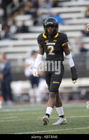 30 settembre 2016: Towson Tigers cornerback Lyrics Klugh #2 durante l'azione di gioco tra il Tigri Towson e Villanova Wildcats a Johnny Unitas Stadium di Towson, MD. Kenya Allen/CSM Foto Stock