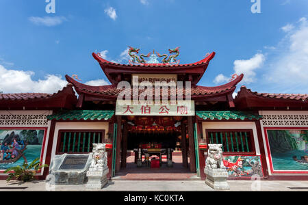 Tua Pek Kong o noto anche come vihara budhi bhakti viene pubblicizzato come il più antico kong hu cu tempio situato presso la città di Nagoya batam, Indonesia. Foto Stock