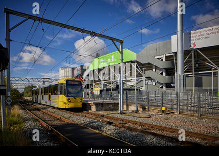 Old Trafford Metrolink Station in Stretford supporto sullo Lancashire County Cricket Club Old Trafford terreno Foto Stock