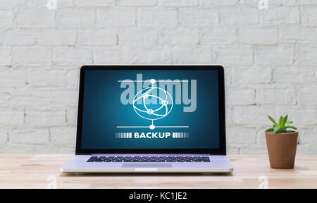 Live streaming backup download di copie di dati di elaborazione dati digitali trasferimento , lo streaming di file di download Foto Stock