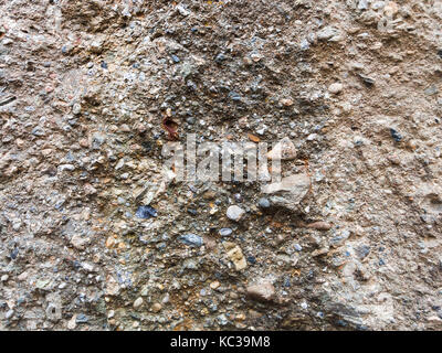 Viaggio in Crimea - texture della vecchia roccia sedimentaria di demerdzhi (demirci) montagna nel parco naturale della valle di fantasmi in Crimea costa meridionale Foto Stock