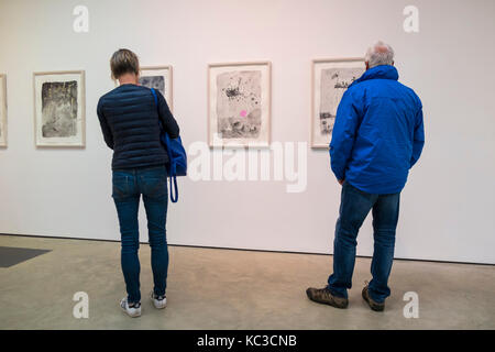 Nuove opere sul display da Quentin Blake: Il solo modo di viaggiare - Galleria Jerwood in Hastings East Sussex Regno Unito Foto Stock