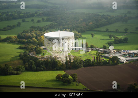 Foto aerea jodrell bank durante il ricondizionamento Foto Stock