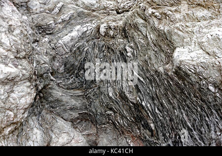 Rocce di trama in una posizione costiera Foto Stock