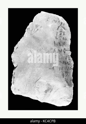 Ieratico ostracon con una colonna di iscrizione, 664-610 A.C. Foto Stock