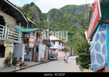 El Nido Filippine -- scena di strada, El Nido città, Palawan, Filippine Asia Foto Stock