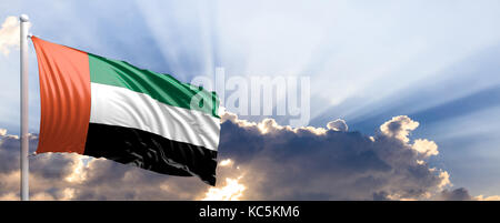 Emirati arabi uniti sventola bandiera sul cielo blu. 3d illustrazione Foto Stock
