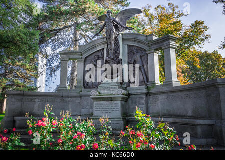 Il Titanic Engineers' Memorial è un memoriale nell est del Parco dedicato per gli ingegneri che sono morti nel disastro del Titanic nel 1912, Southampton, Regno Unito Foto Stock