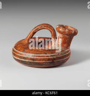 Anello di terracotta askos (pallone con un beccuccio e manico superiore), dal VI secolo A.C. Foto Stock