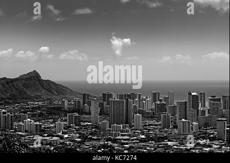 Vista di testa dimond mountain e Honolulu, Hawaii Foto Stock