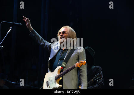 Tom Petty eseguendo in Toronto con la a tutto rock nel 2017. Foto Stock