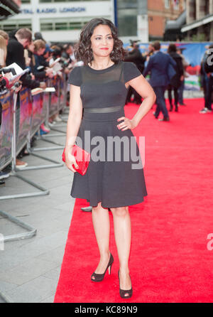 Parminder Nagra presso la prima mondiale di "postino Pat' di Odeon West End il 11 maggio 2014 a Londra, EnglanPhotos da Brian njordan Foto Stock