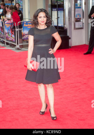 Parminder Nagra presso la prima mondiale di "postino Pat' di Odeon West End il 11 maggio 2014 a Londra, EnglanPhotos da Brian njordan Foto Stock