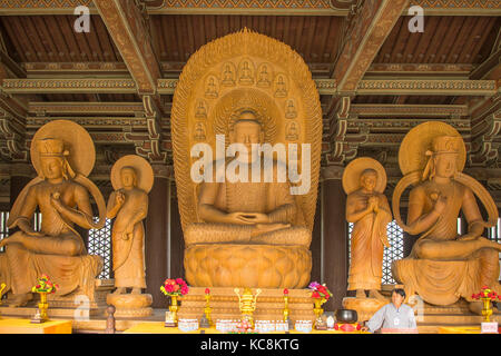 Buddha nel tempio lingyan, grotte di Yungang, shanxi, Cina Foto Stock