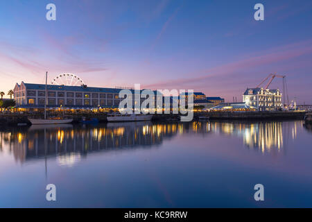 V+a waterfront al tramonto, cape town, Western Cape, Sud Africa Foto Stock