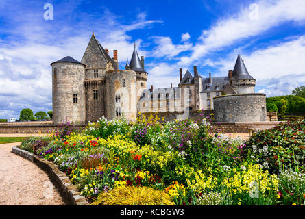 Grandi castelli della Valle della Loira - Sully-sur-Loire Francia Foto Stock