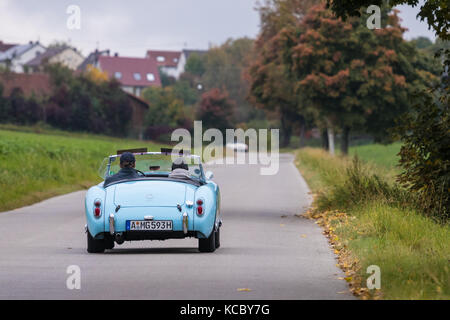 Augsburg, Germania - 1 ottobre 2017: 1959 mg a 1600 oldtimer auto presso il classico fuggerstadt 2017 oldtimer rallye il 1 ottobre 2017 ad Augsburg, germa Foto Stock