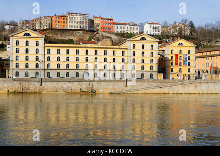 LIONE, FRANCIA, 7 marzo 2015 : 'Les Subsistances' è un centro culturale di produzione artistica diffusa a Lione. Ospita teatro, danza e contemporaneo Foto Stock