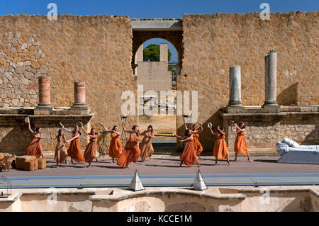 Le rovine romane di italica - teatro e spettacolo, santiponce, Siviglia e provincia, regione dell'Andalusia, Spagna, Europa Foto Stock