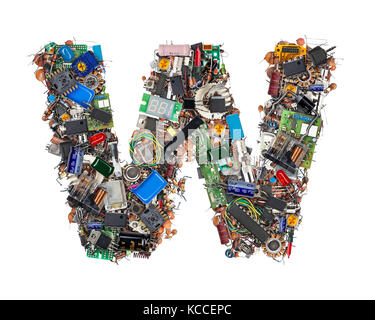 Lettera w fatta di componenti elettronici isolati su sfondo bianco Foto Stock
