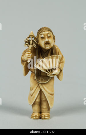 Netsuke, secolo XIX, Giappone, avorio, H. 1 7/8 in. (4,8 cm), Netsuke Foto Stock