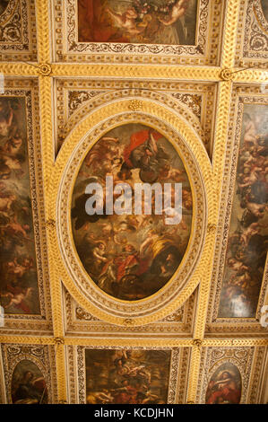 Il rubens soffitto nella sala banchetti a banqueting house, palazzo di Whitehall, Londra Foto Stock