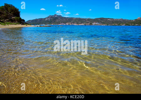 Una vista della Cala Ginepro spiaggia della Costa Smeralda, Sardegna, Italia Foto Stock