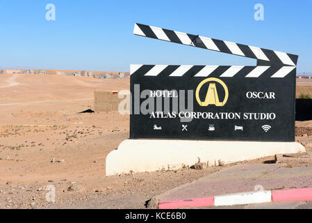 Ouarzazate, Marocco - Jan 4, 2017: ingresso ad Atlas Corporation Studios è film studio. Area di Ouarzazate è film-making posizione, dove il Marocco bigg Foto Stock