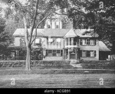 Stati Uniti d'America, Stato del Massachusetts, il Hawthorn-House presso il villaggio di concordia, la casa di Nathaniel Hawthorne, era un romanziere americano, scuro e romantica storia breve scrittore, digitale Riproduzione migliorata di una foto storiche dal (stimato) Anno 1899 Foto Stock