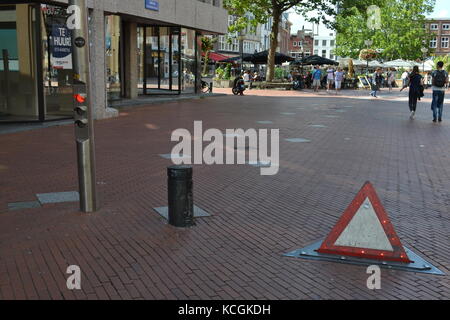 Smart City Eindhoven. La sicurezza dei pedoni e il traffico di apparecchiature di controllo Foto Stock