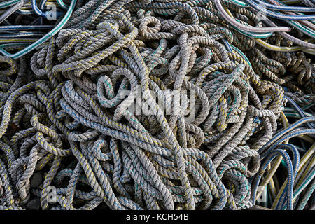 Giacente corde di vimini Foto Stock