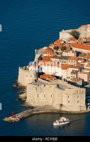 Hillside vedute della Città Vecchia, Dubrovnik, Croazia Foto Stock