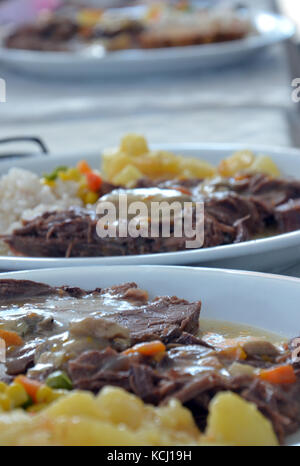 Immagine di una deliziosa cucina gourmet ,carne con guarnire Foto Stock
