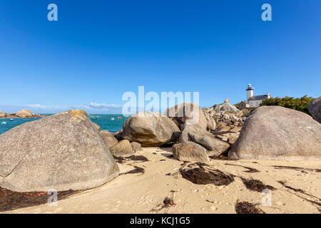 PHARE de Pontusval vicino a Brignogan-Plage, Finistere, Bretagna, Francia Foto Stock