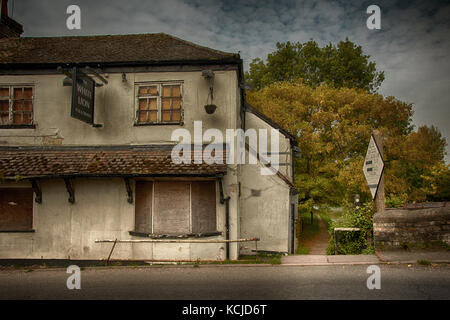 Chiuso public house, marsworth Foto Stock