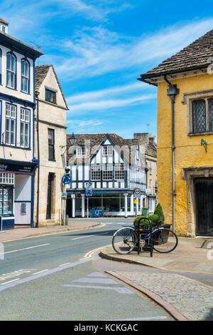 Tetbury, Market Hall, antico edificio in centro città, Gloucestershire, UK; Inghilterra Foto Stock