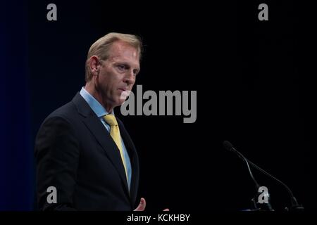 Il vice segretario alla difesa degli Stati Uniti Pat Shanahan parla durante la cerimonia del Secretary of Defense Employer Support Freedom Award al Pentagono il 25 agosto 2017 a Washington, DC. (Foto di Amber I. Smith via Planetpix) Foto Stock