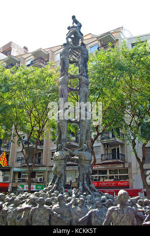 Tarragona Torre umana statua, Catalonia, provincia di Tarragona, Spagna. Foto Stock