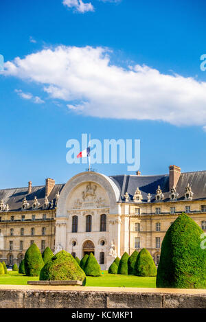 Les Invalides, comunemente noto come Hôtel national des Invalides, o anche come Hôtel des Invalides, nel settimo arrondissement di Parigi, Franc Foto Stock
