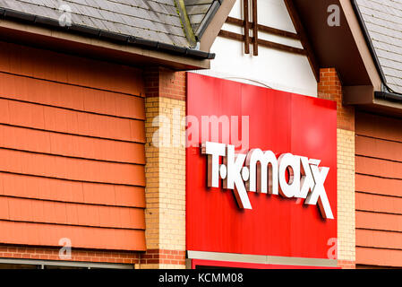 Northampton uk ottobre 5, 2017: logo tkmaxx segno nel centro di Northampton. Foto Stock