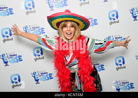 Smooth Presenter Kate Garraway durante il Global's Make Some Noise Day 2017 tenutosi a Global, 30 Leicester Square, Londra. L'evento unisce tutti i marchi di radio di Global per contribuire a raccogliere fondi per Global's fare un po 'di rumore, la beneficenza istituita da Global per aiutare i giovani svantaggiati in tutto il Regno Unito. Data immagine: Venerdì 6 ottobre. Il credito fotografico dovrebbe essere: Ian West/PA Wire Foto Stock