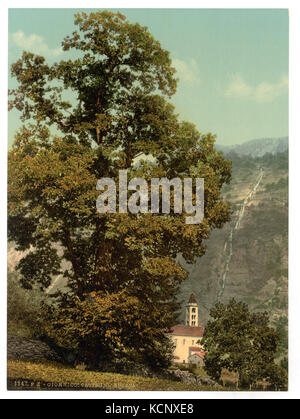 Giornico, chiesa e la cascata del San Gottardo, ferroviaria svizzera LCCN2001703198 Foto Stock