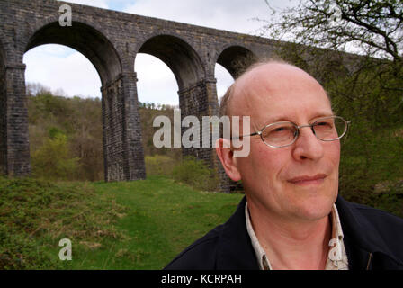 Welsh autore e poeta , Mike Jenkins Foto Stock