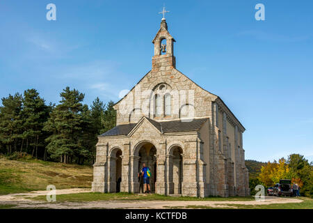 La cappella Saint Roch su via Podiensis. Camino de Santiago. pellegrinaggio modo. Haute Loire. Auvergne Francia Foto Stock