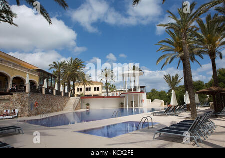 Piscina in Robinson Club Cala Serena, Cala dÕOr, Maiorca, Isole Baleari, Spagna. Foto Stock