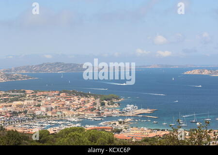 Una vista da sopra di palau a Olbia, Sardegna Foto Stock